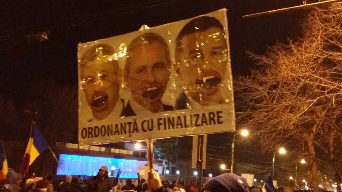 Costindte's tweet photo. #constanta #revolutie https://t.co/4aPW2Y8Dwq
