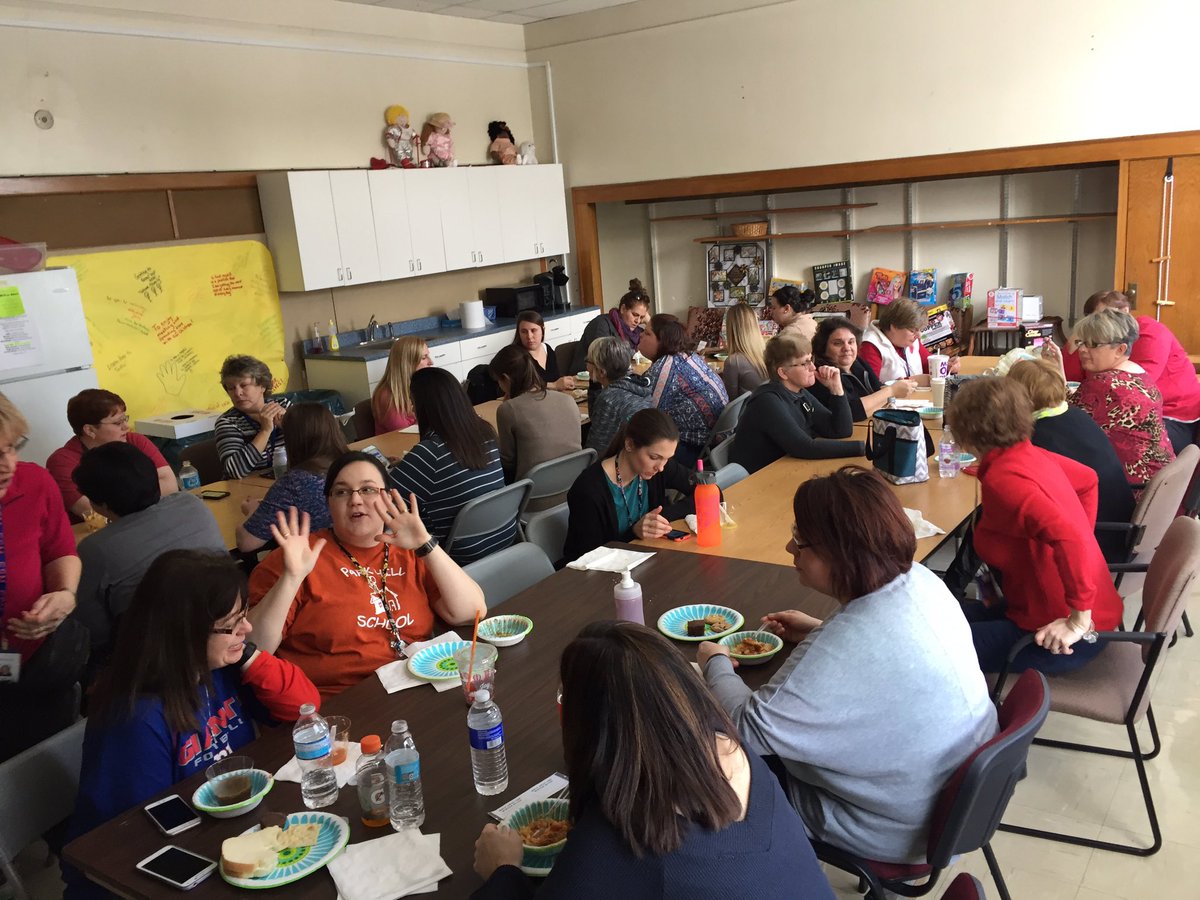 MKelleyCNY's tweet photo. Grateful for the support from the Park Hill staff at today's SOUP-er Bowl 🍜luncheon! $250 raised for St. Matt's Food Pantry! #crockpotsRule https://t.co/57vb994Jaf