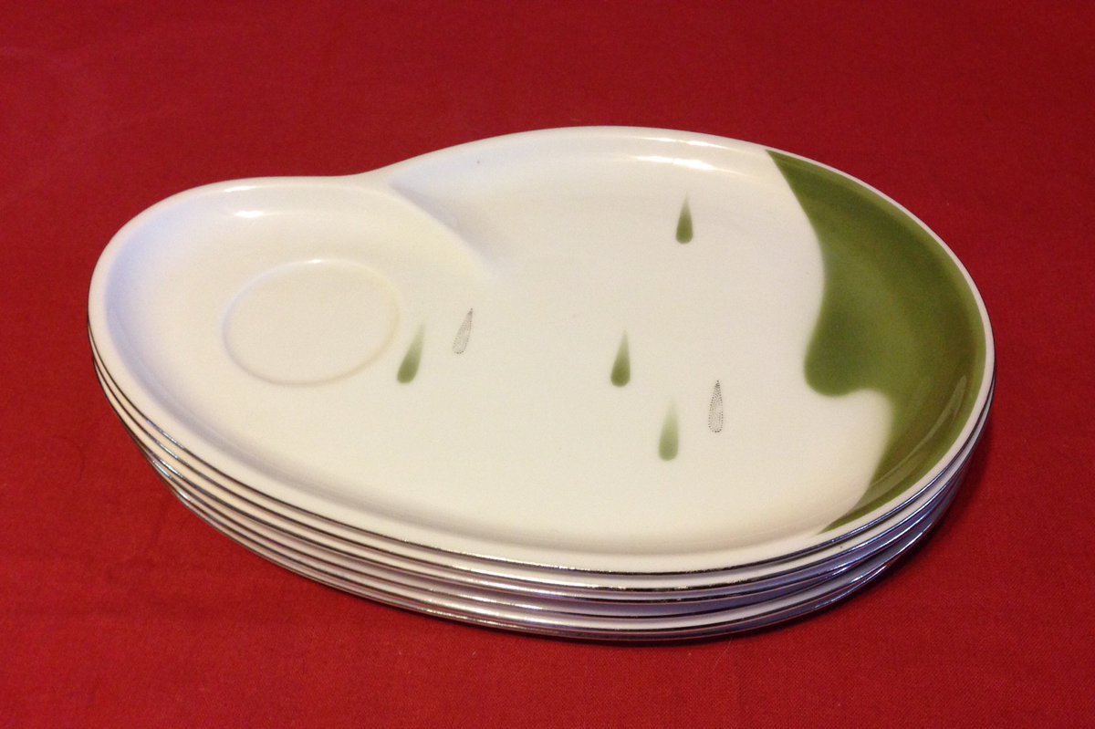 GrgttsGEMS's tweet photo. Get A Set Of 6 Elegant #Seyei Fine China #SnackPlates From #Nogoya #Japan https://t.co/DDhC7SWZYb #eBayStore #Retro #VintageKitchen #Plates https://t.co/73qKQ3zPhY