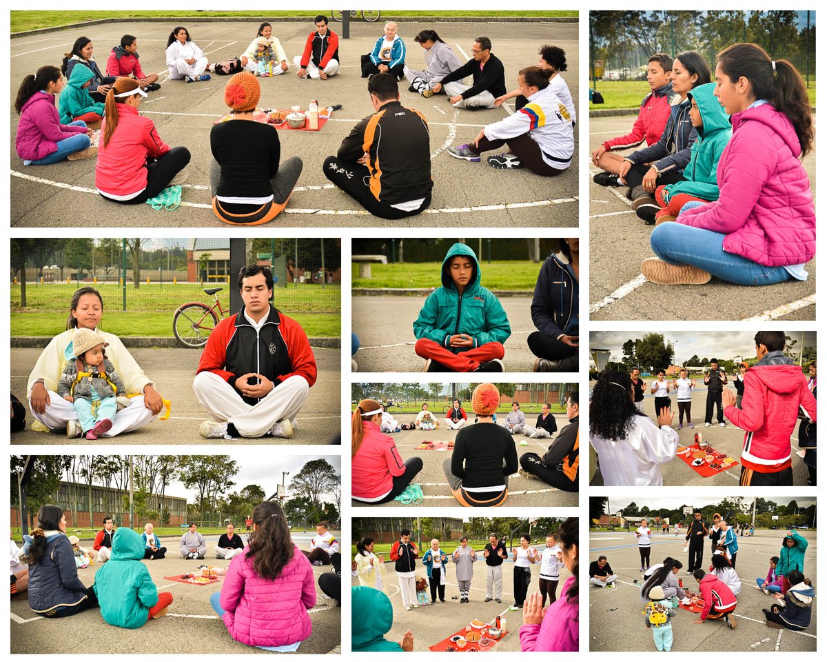 ShaolinColombia's tweet photo. Recibiendo el AñoNuevoLunar delGallo deFuego en compañía de alumnos y amigos.Meditación y un compartir de alimentos entre los asistentes. https://t.co/jKBNiM9gB5