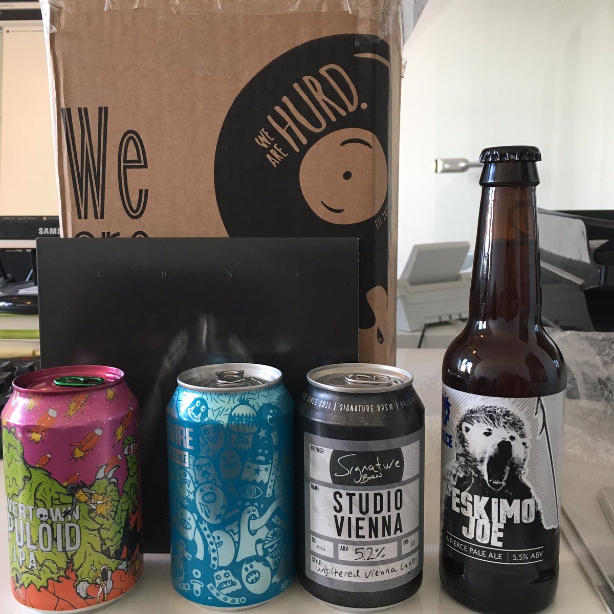 JoeFirst's tweet image. Greetings from Hamburg, Germany!
#tweetmywax @weareHurd Craft Beer &amp;amp; Vinyl subscription club