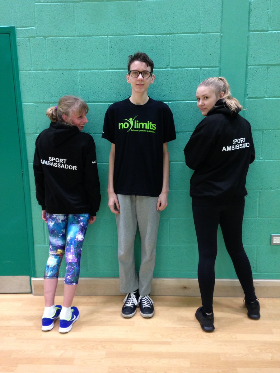 ApexMSBeds's tweet photo. Check out our No Limits Ambassadors .. In there new smart kit!! 👌🏼💚 @NoLimitsBedford @Apex360uk @teamBEDS #nolimits #newkit #ambassadors https://t.co/iBQahcc7R6