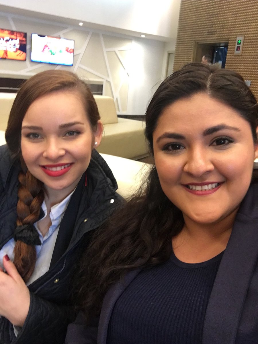 Nuestras socias <a href="/Gioestebes/">Gio Estebes</a> y <a href="/gmiux/">Gema Martinez</a> ya están listas para disfrutar la 3er asamblea de <a href="/AIREM_Rotaract/">Rotaract en Mexico</a> #LaUltimaEsEnBaja #PuertoVallarta