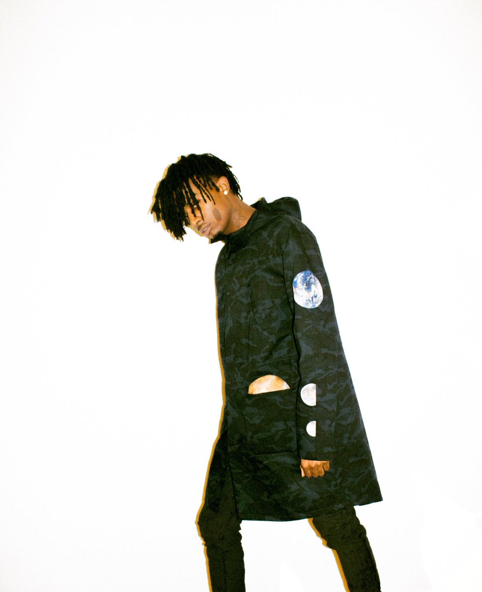 playboicarti's tweet image. #PLEASEDONTTOUCHMYRAF
I DROP SOON TELL A FRIEND (🐝)