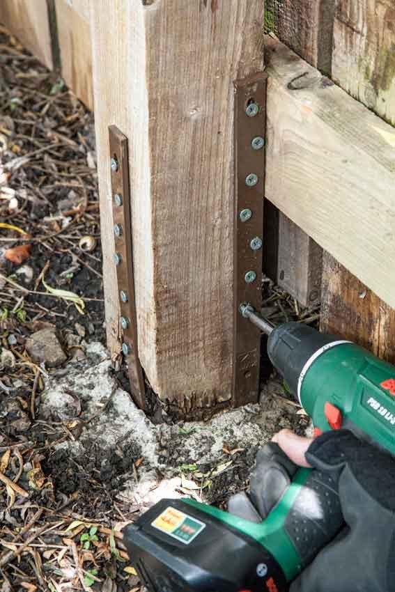 PostBuddySystem's tweet photo. Another #storm coming! If your fence can't stand the strain....
https://t.co/yTicUp1duF For the quickest, easiest fence repair.
#DIY #tools https://t.co/2GkDKLqIct