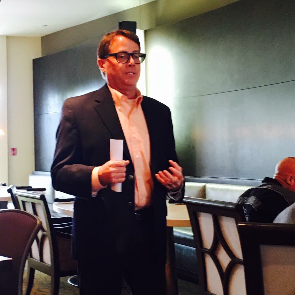 Congrats to new <a href="/MB_Chamber/">Manhattan Beach Chamber of Commerce</a> President &amp; CEO Mark Lipps! Looking forward to your leadership. 
#manhattanbeach #business #community