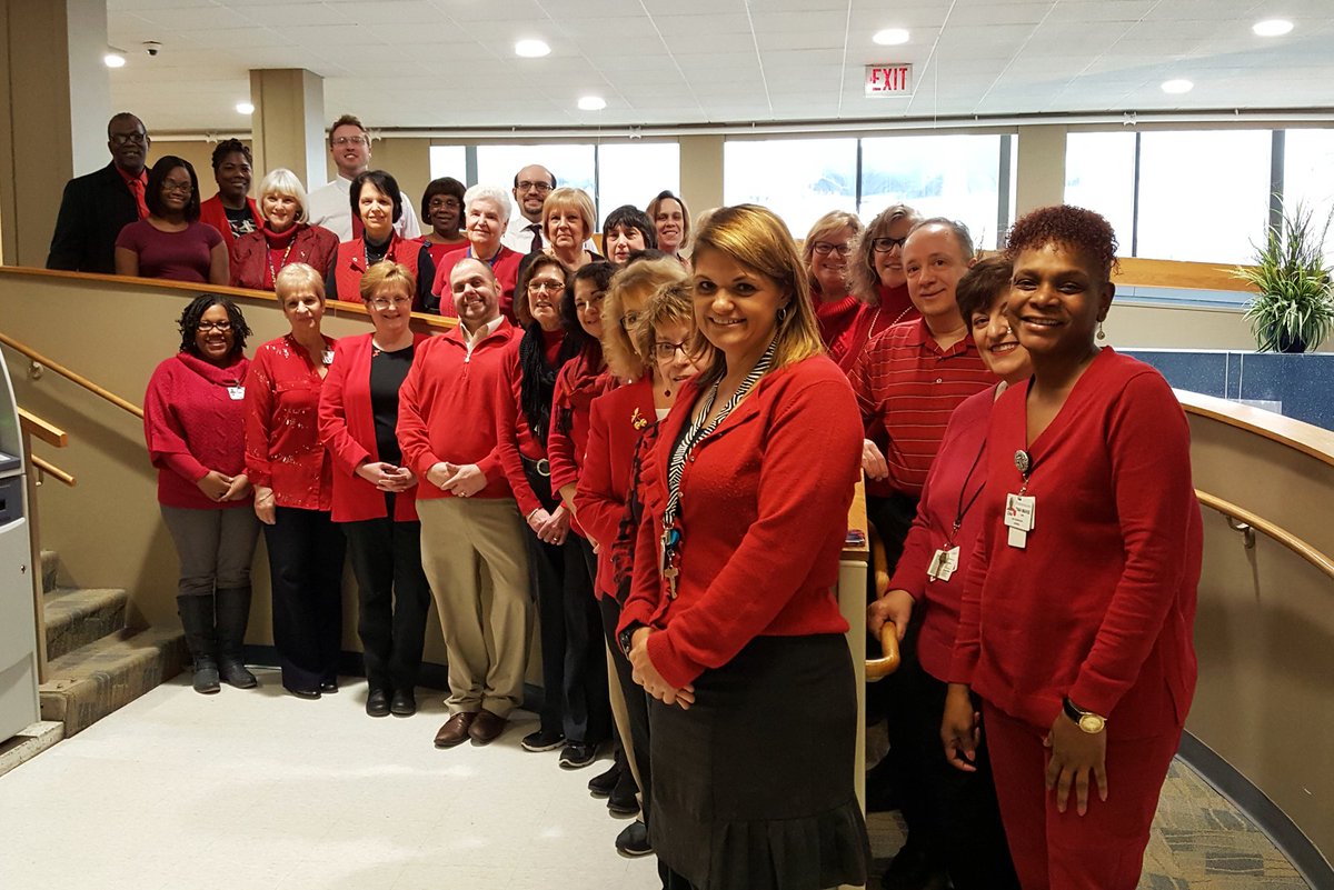 NFMemorial's tweet photo. Memorial and The Heart Center of Niagara were rocking red today for women's heart health. #GoRedForWomen #GoRedWearRed #NFMMC https://t.co/wOOIhIdcEM
