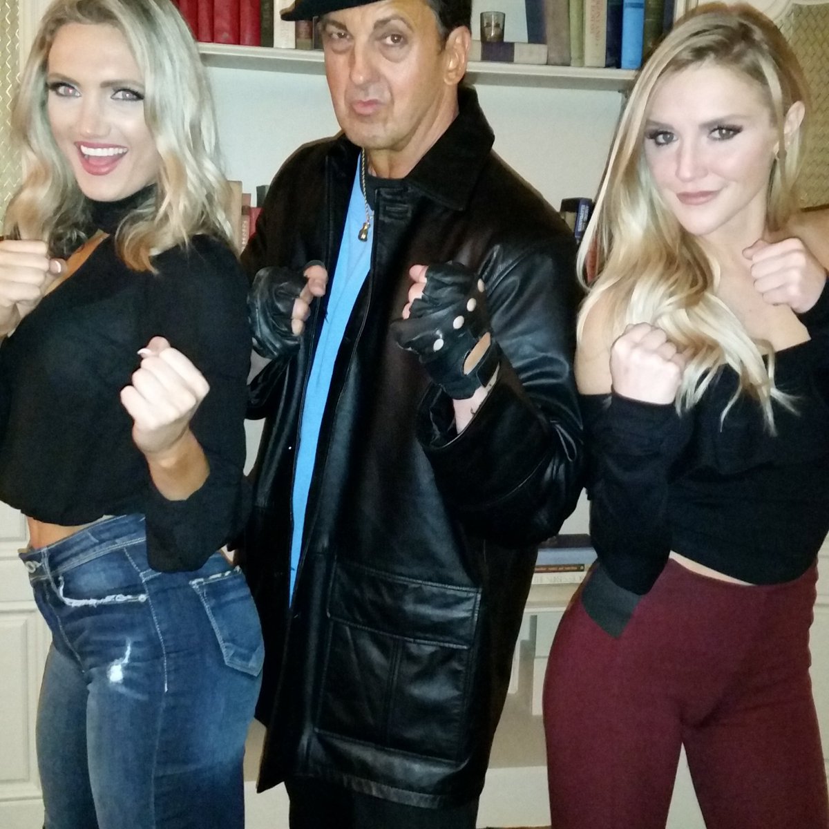 TheSlyGuyDallas's tweet image. #Rockylookalike #RockyImpersonator #StalloneImpersonator #Stallonelookalike #Rocky'sAngels