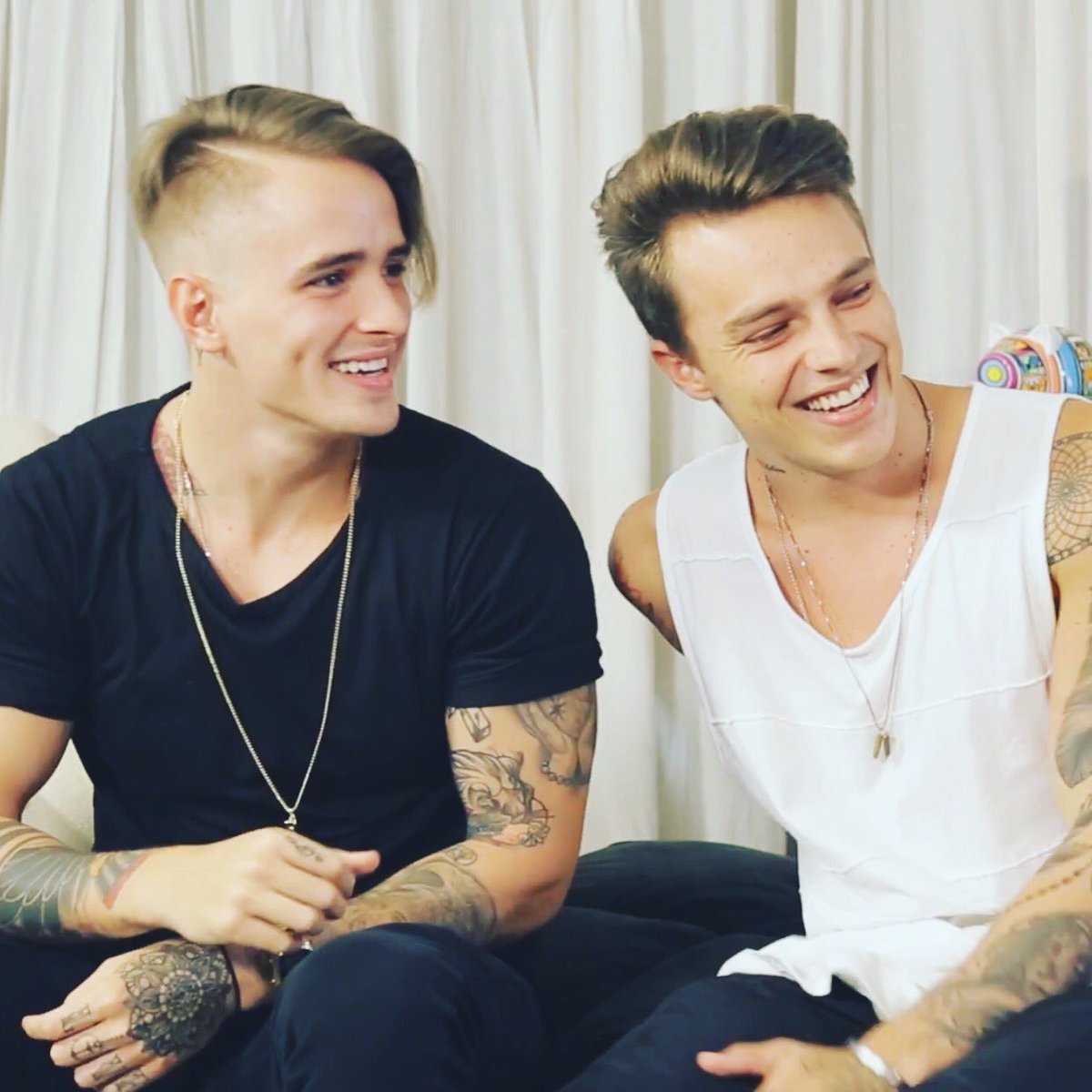 GAMACAIQUE's tweet image. FLY :)