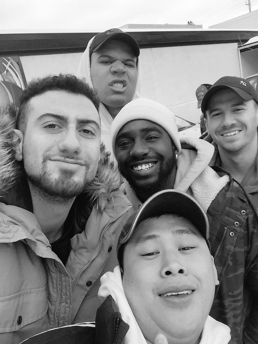 Just because we haven't taken many pics together 👀