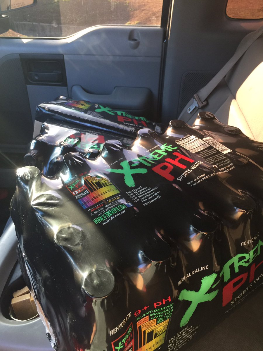 jaaluiso's tweet photo. As an athlete of JDPI sports I would like to thank @XTremePH9 for the water! Rehydration with the right balance is the key #rpfl #jdpi https://t.co/Nre5e6no4S