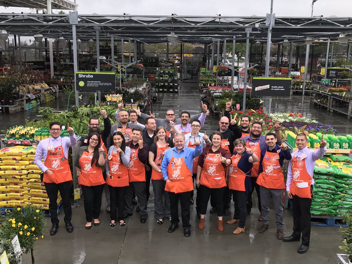 6650 Cypress leadership team ready to be #1! @roberthdumas <a href="/NotoKara/">Kara Noto</a> @napoli_arlyne