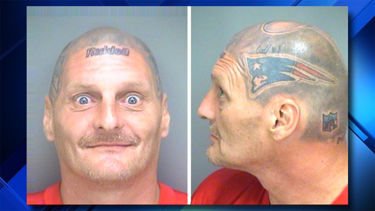 #Patriots super-fan wanted on drug warrants on the loose in Florida days before #SuperBowl bit.ly/2jMdltE https://t.co/MC3ACQzjWy