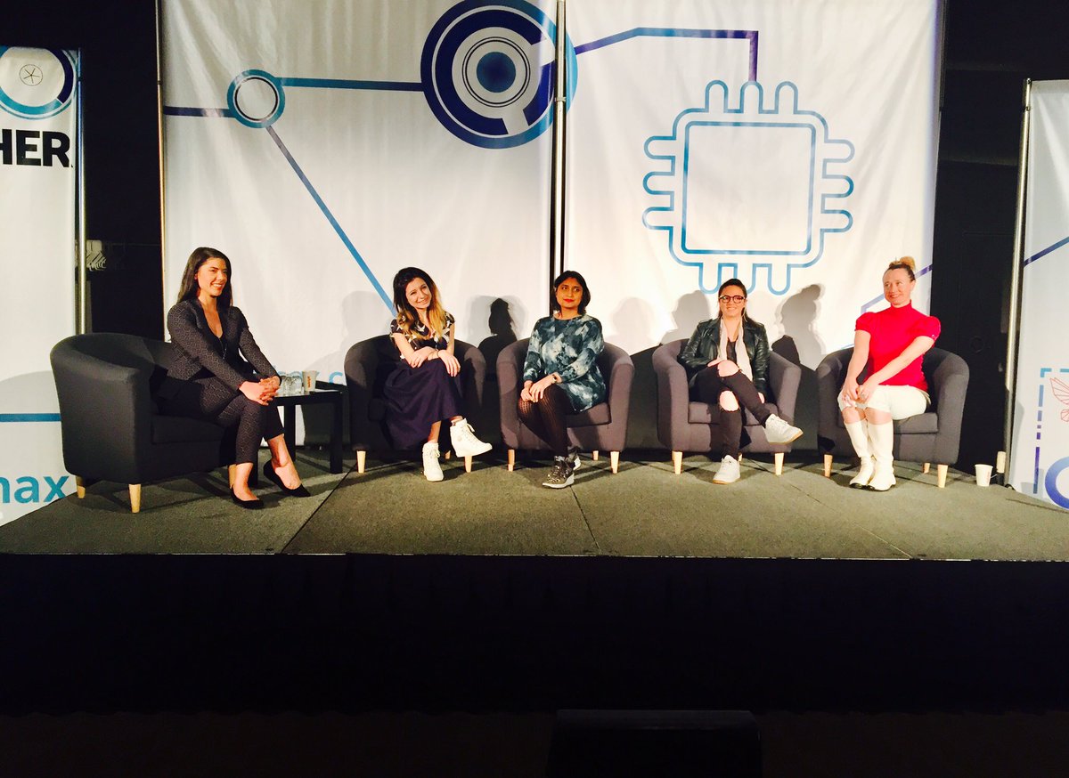 valvacante's tweet photo. Honored to have moderated the panel "Apparel Futures" with these talented futurists of #fashiontech - looking forward to many more together! https://t.co/rNFbKnQp3z