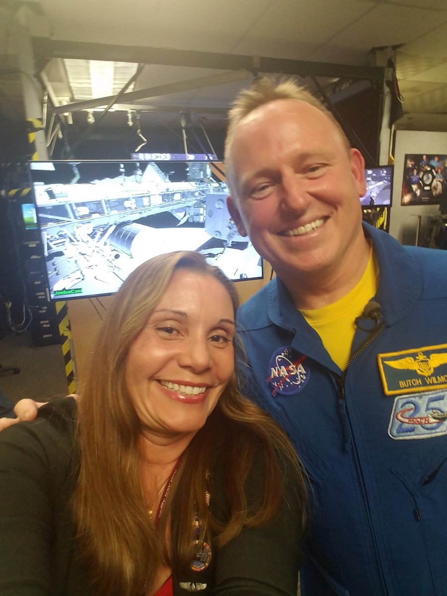 vrevelyn's tweet photo. #AstroButch visiting with  @foxandfriends ! @vr_doug @HouSuperBowl https://t.co/V4e4N6Ljco