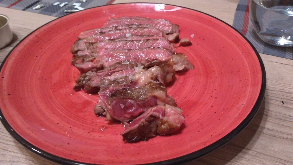 NovadorsGastro's tweet photo. @iferrer @jordimarin @jordi_a @Conxa77 @FrancescLlorens @JordiJubany @rbarlam au vinga, seguim patint #Arrels #Alcoi https://t.co/yWwEryO95m