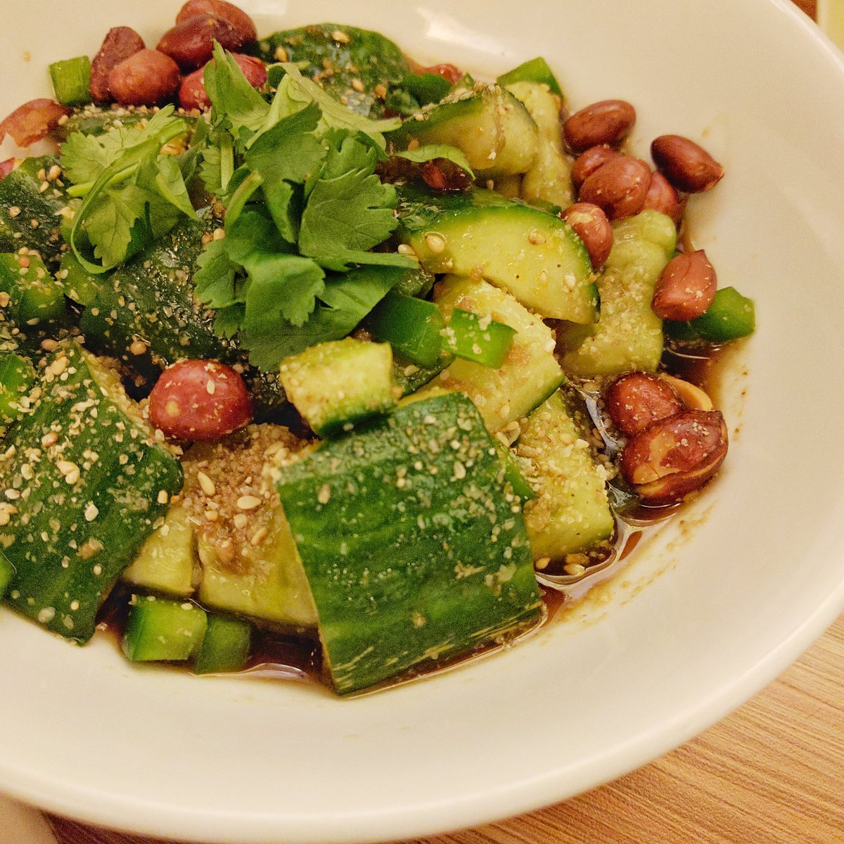 Smashing cucumber @ChinLaundry. 🙌💞