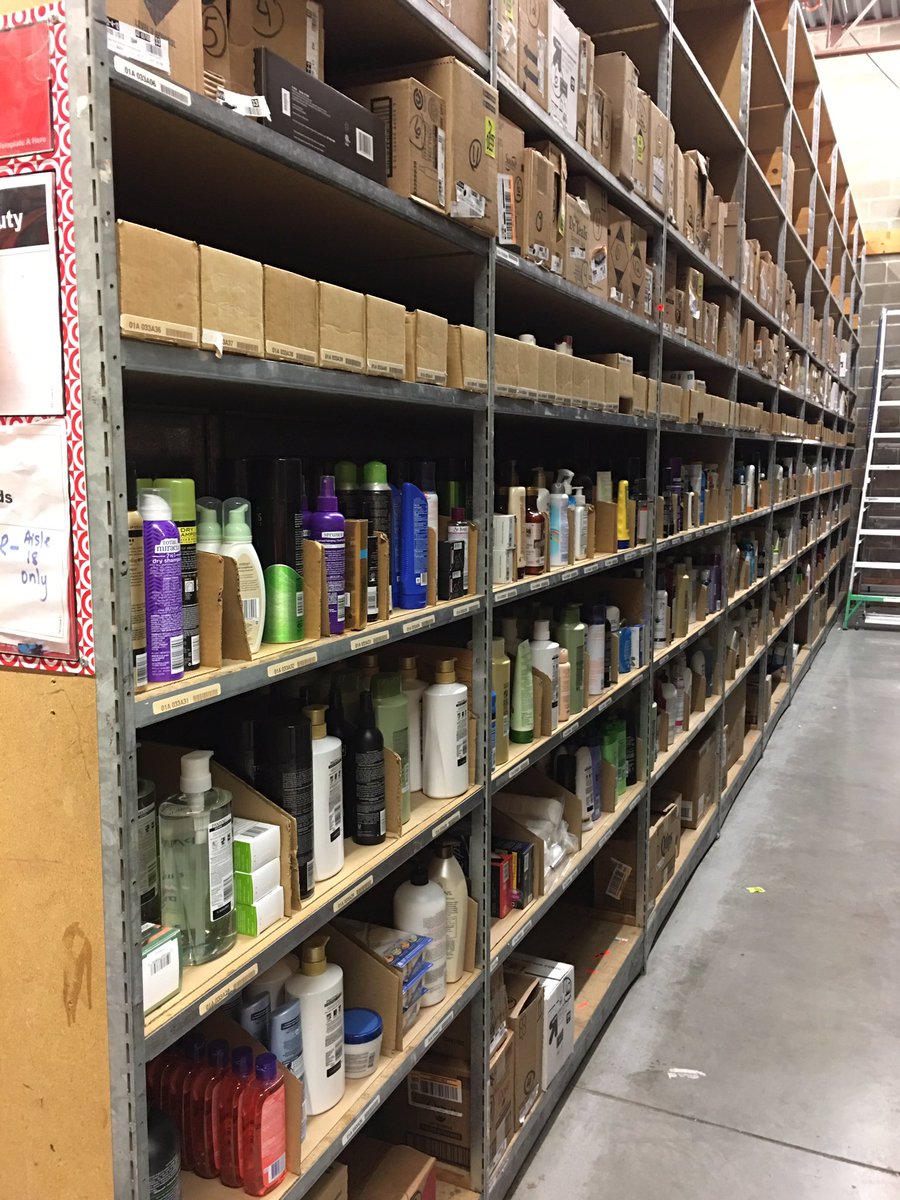 BethKollbaum's tweet photo. Inventory prep just feels so good! #dontmessitup https://t.co/mfISipGEnn