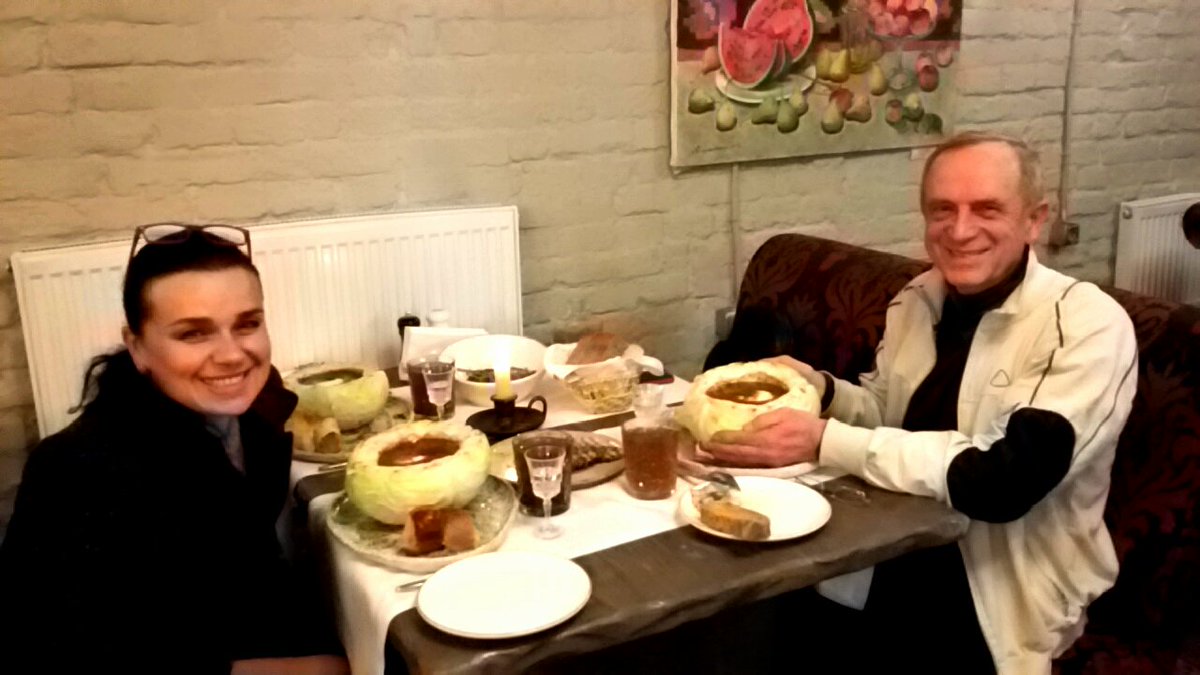 TAadmissions's tweet photo. TA is in #Ukraine!! We love meeting up with our current parents around the world #TAFamily #GlobalCommunity #Borscht https://t.co/DtcEvIuN4u