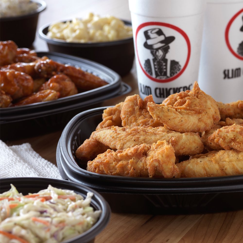 slimchickens's tweet photo. Congrats to Margaret from Fort Smith, AR, winner of our Big Game catering giveaway for 10! https://t.co/clCA5Ilb8u