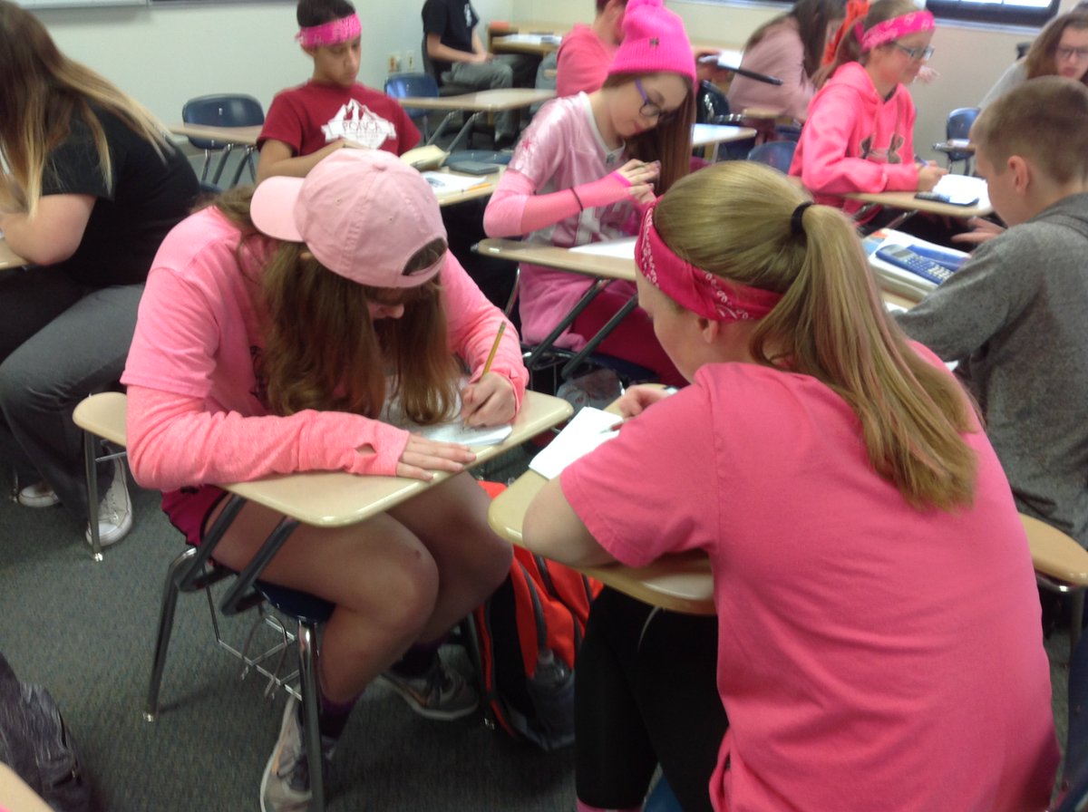 cottamath's tweet photo. Spirit Week at IJHS! 8th graders working together to prepare for a test. #DriveStudentSuccess @InmanSchools https://t.co/gBpa4TW6A2
