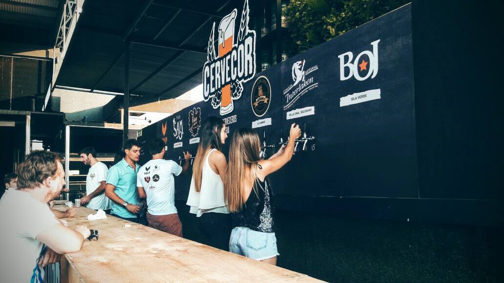 cordobier's tweet photo. Largó el #CordoBier! Acá te esperamos 👋 https://t.co/r2uoOagPEz