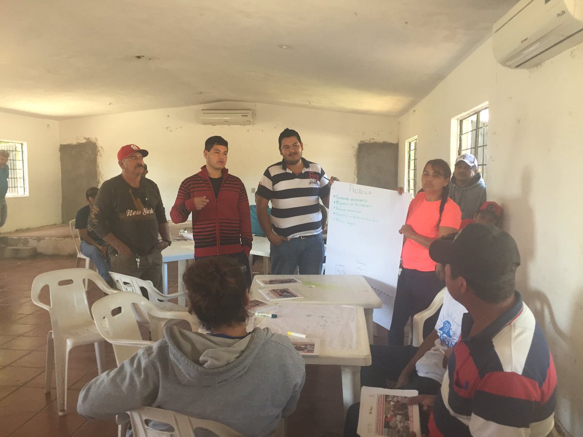 AGME085's tweet photo. Inició taller #PROPESCA, El colorado Sinaloa  @propesca_inca @LeticiaInca @Conapesca @sicsic_mar  @QuirinoOC https://t.co/CqLumevgdC