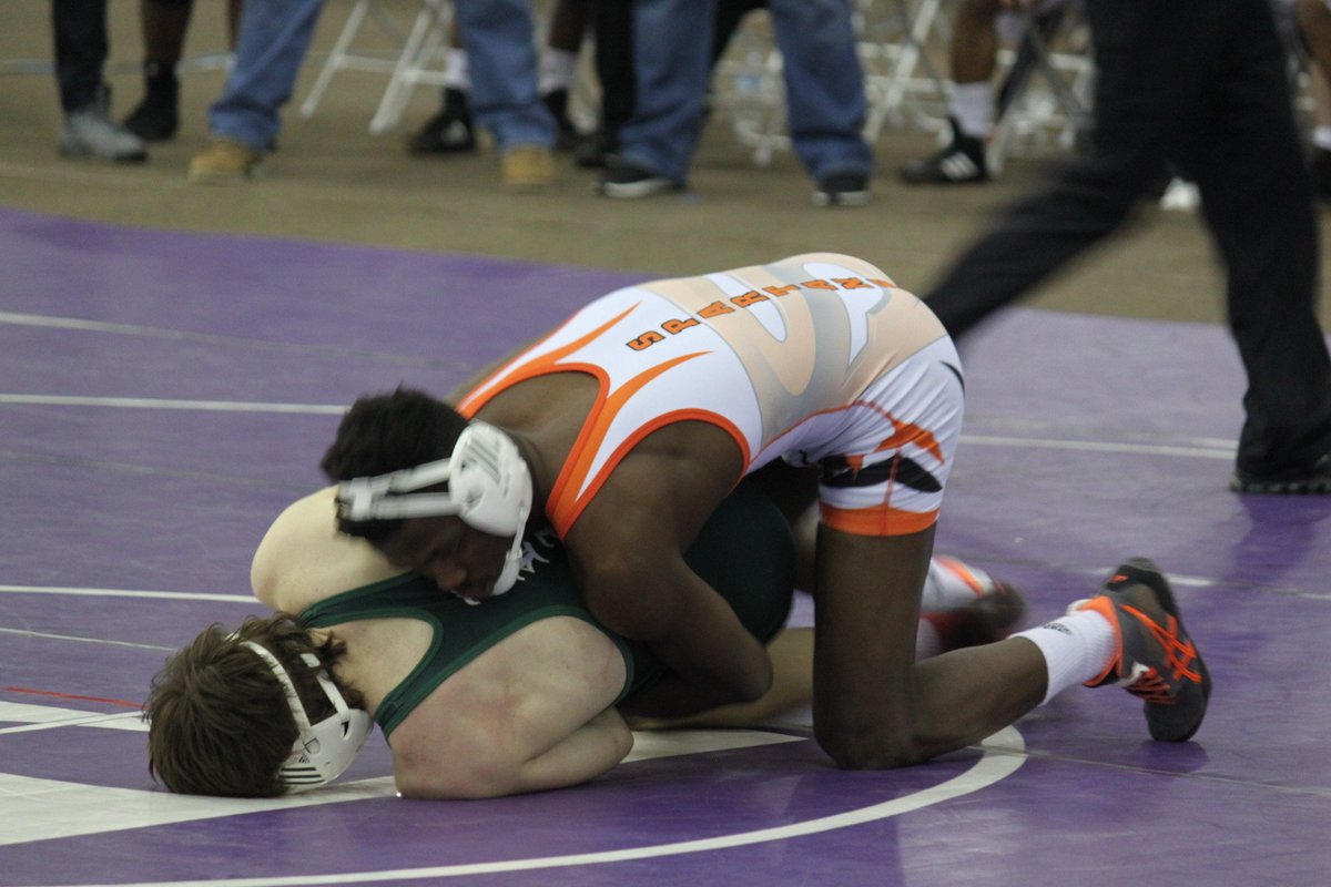 mopatton_sports's tweet image. State duals: Page, Stratford, Greenbrier drop A/AA openers; Ryan d. MBA 39-33; BGA, BA fall in DI quarters ... AAA next ... #MoPattonSports