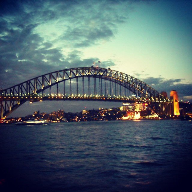 VickiLouise86's tweet photo. Making 2017 the year of #ExploringAustralia! 
Now, Where Should I Go First?!
#travel #explore @Australia https://t.co/84BL6fRWDC