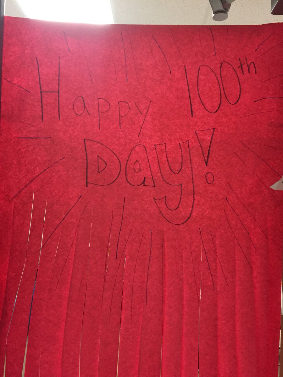 McEndree_T's tweet photo. Best way to start our 100th day off... walking through the entryway sign! #TEkdg #TECubs #100thdayofschool #everyonelovedit https://t.co/xl7MwgUxta