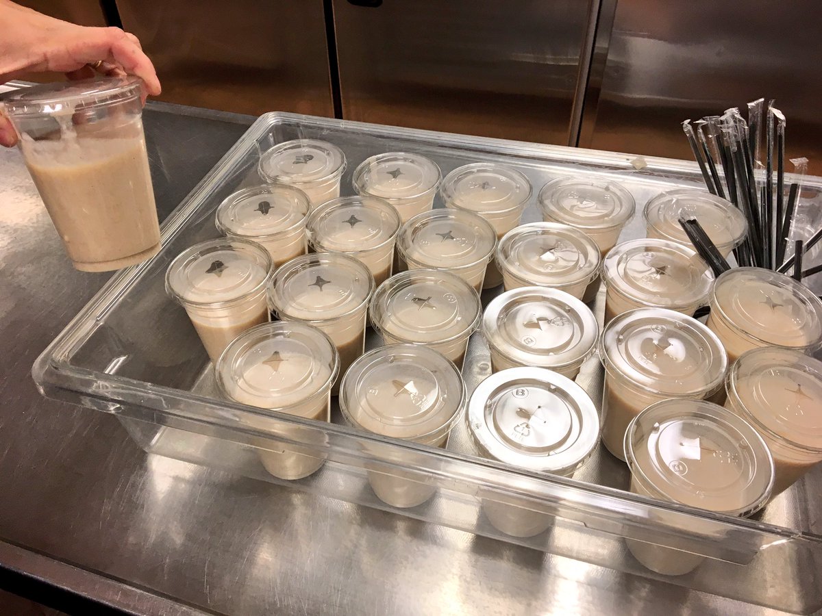 Enjoying homemade and fresh cinnamon apple smoothies in #afterschoolmeals today at Lincolnshire Elem. School! <a href="/wcpsmd/">WCPS Maryland</a> <a href="/wcpslunchrocks/">Jody Francisco</a>