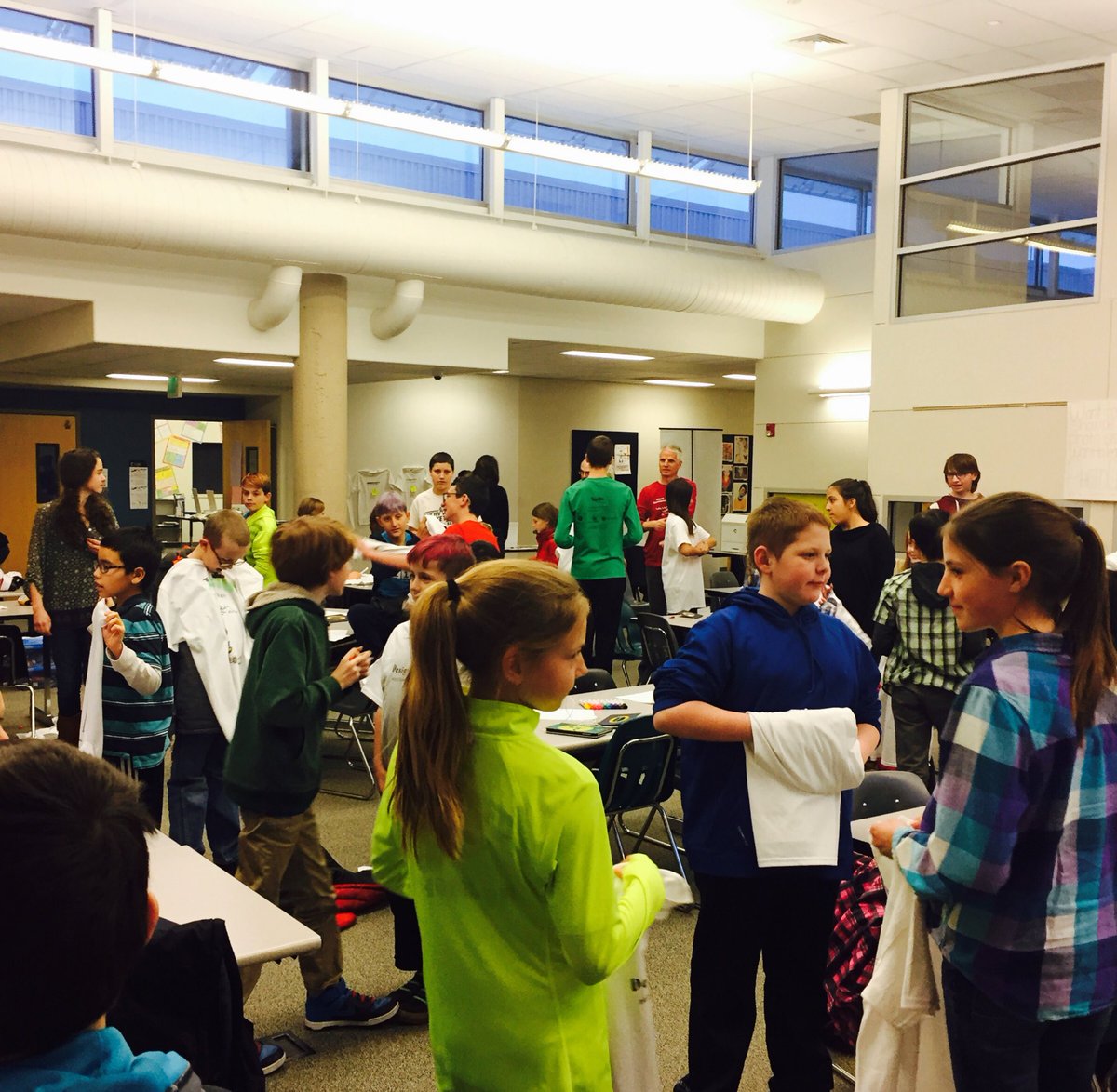 crossercares's tweet photo. Students from Thompson, Poudre, and Weld school district are coming together in a Designathon to solve global environmental issues. 💜 https://t.co/O59ULdzTAn