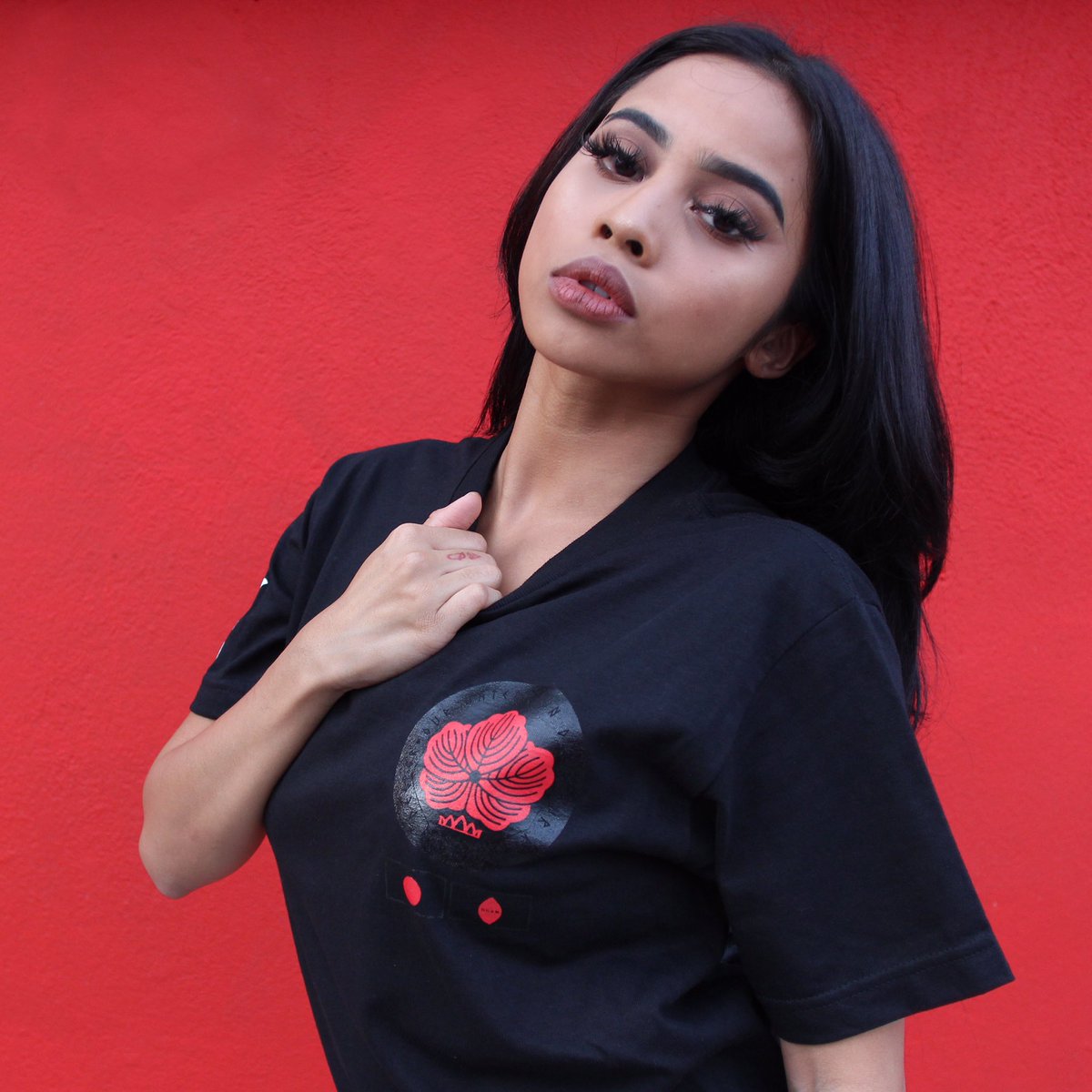 GUAM X JAPAN FRIENDSHIP TEE NOW AVAILABLE INSHOP AND ONLINE crownsguam.com