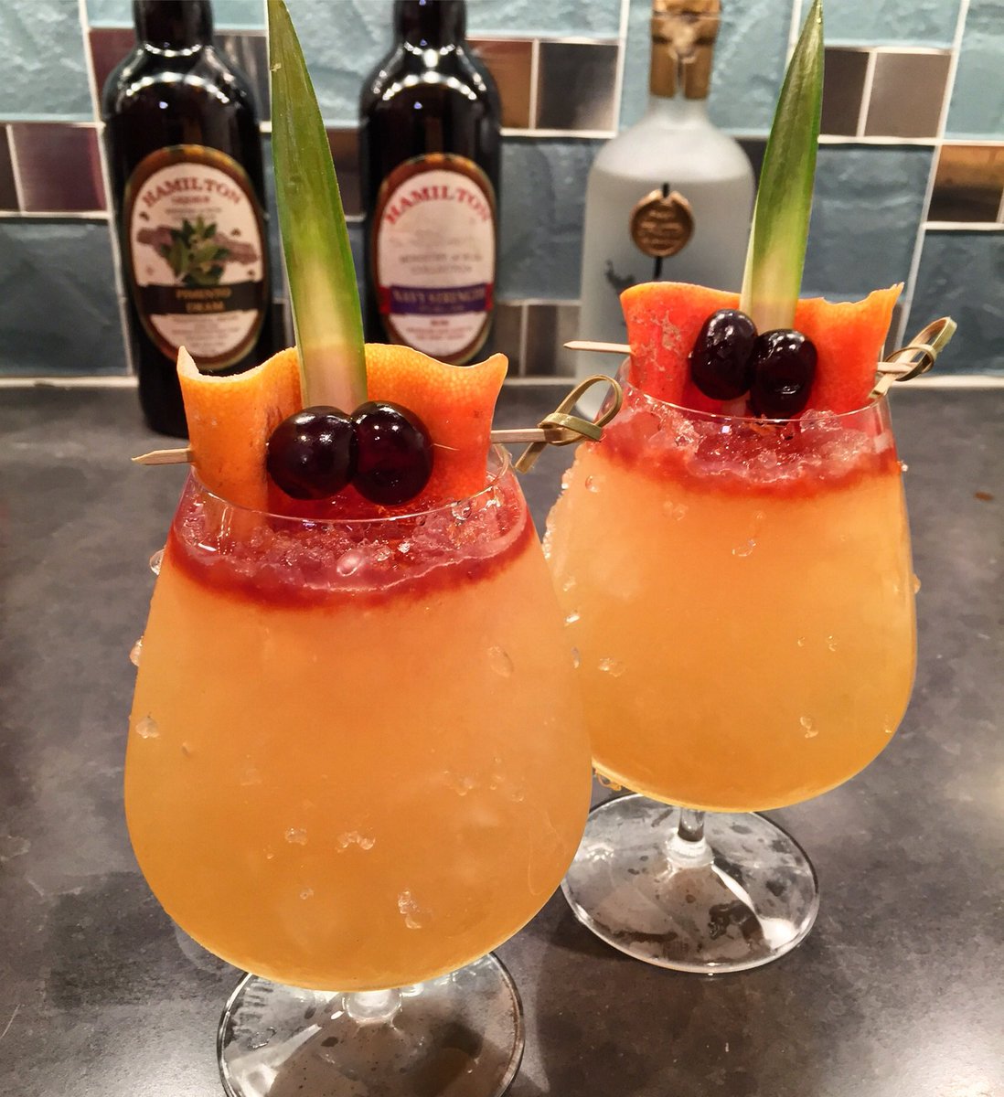 cocktailwonk's tweet photo. Tonga Thunder! An original with Hamilton Navy, agricole, OJ, grapefruit, lemon, cinnamon, pimento dram and Angostura https://t.co/DI8VO3xFr8