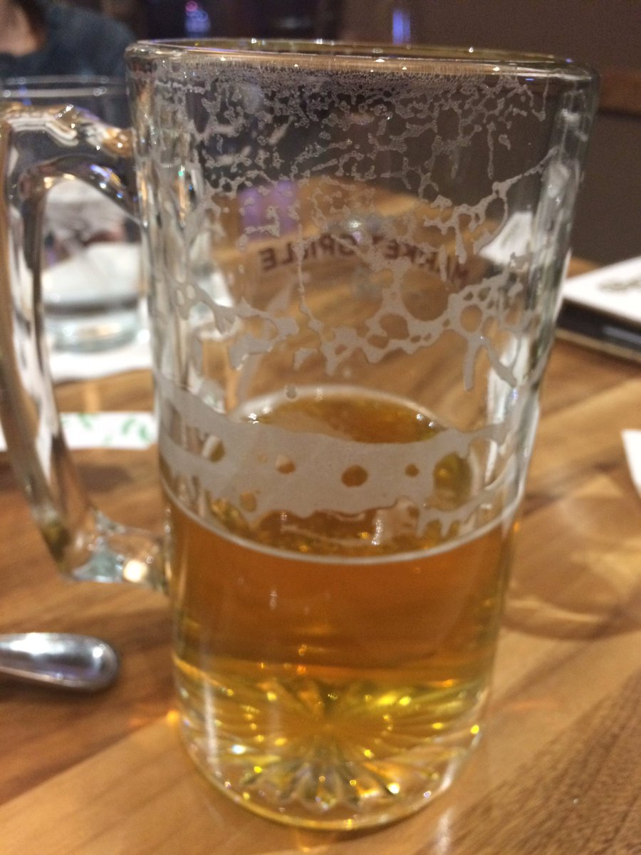 chefdanparker's tweet photo. #mncleanpint @HyVee @93XRadio #Brotherhood @LiftBridge #notapint #bigglasses https://t.co/nwUCV7uHMi