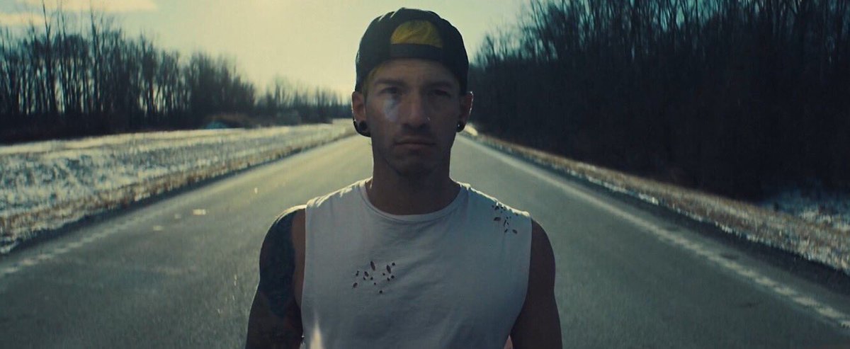 voting_top's tweet photo. I'm voting for #twentyonepilots to win #bestfanarmy at the #iheartawards https://t.co/WGi9NrCE9g