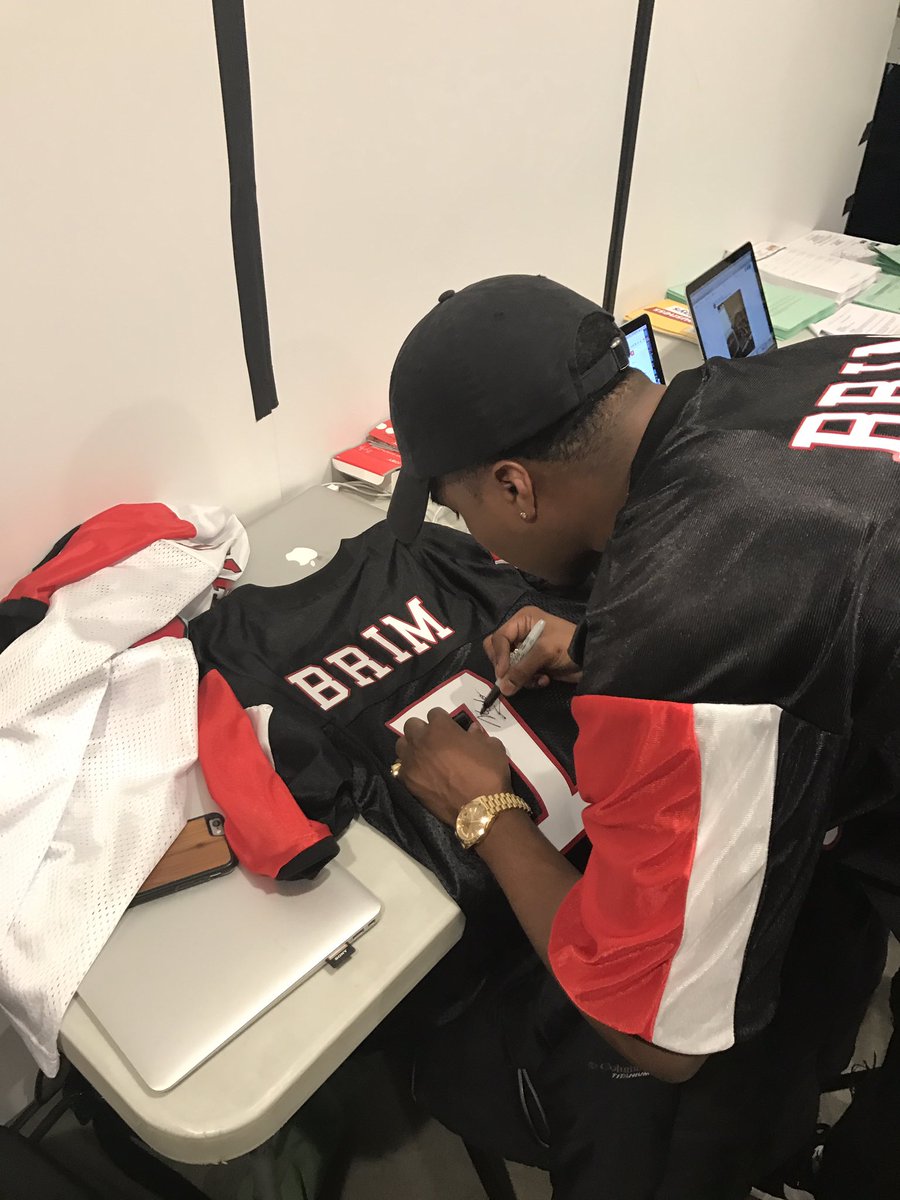 Ridiculousness's tweet image. Keep tweeting #RidicFridays to unlock a chance for one of these signed jerseys to be yours!!! 🏈🙌🔥