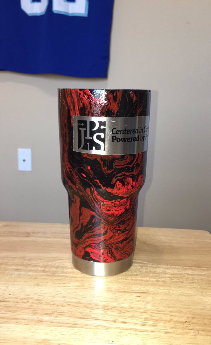 TxVet88's tweet photo. Get your tumblr hydro dipped! Two or three colors $20 pre coat, clear coat protection! Message me! https://t.co/gWkaQw6dFJ