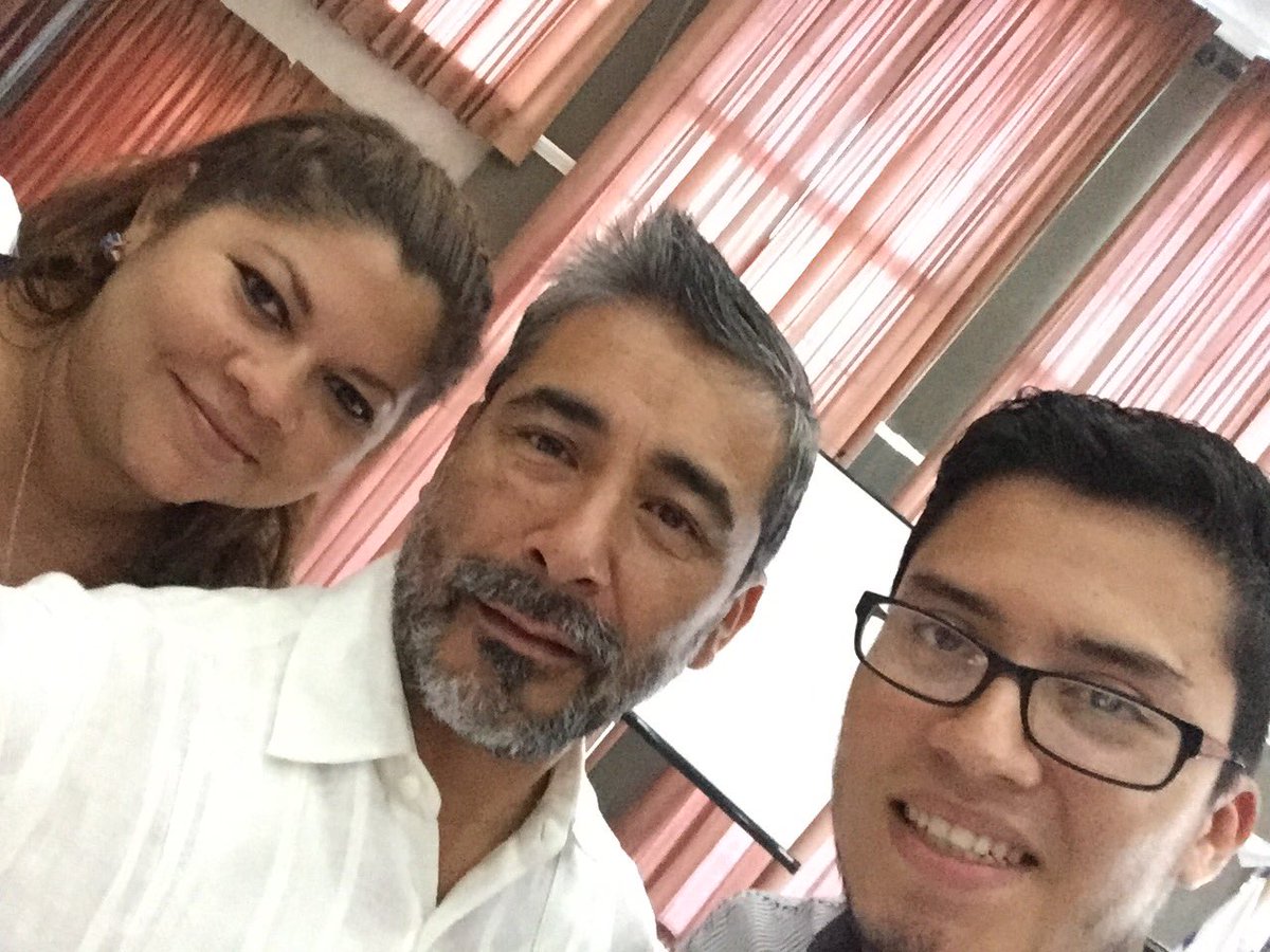 dr_yuri_melini's tweet photo. Hoy en #Peten dicte la lección inaugural del #CUDEP #USAC durante la firma del convenio con @CeconGt para fortalecer la carrera de derecho https://t.co/itLSpP2Zyx