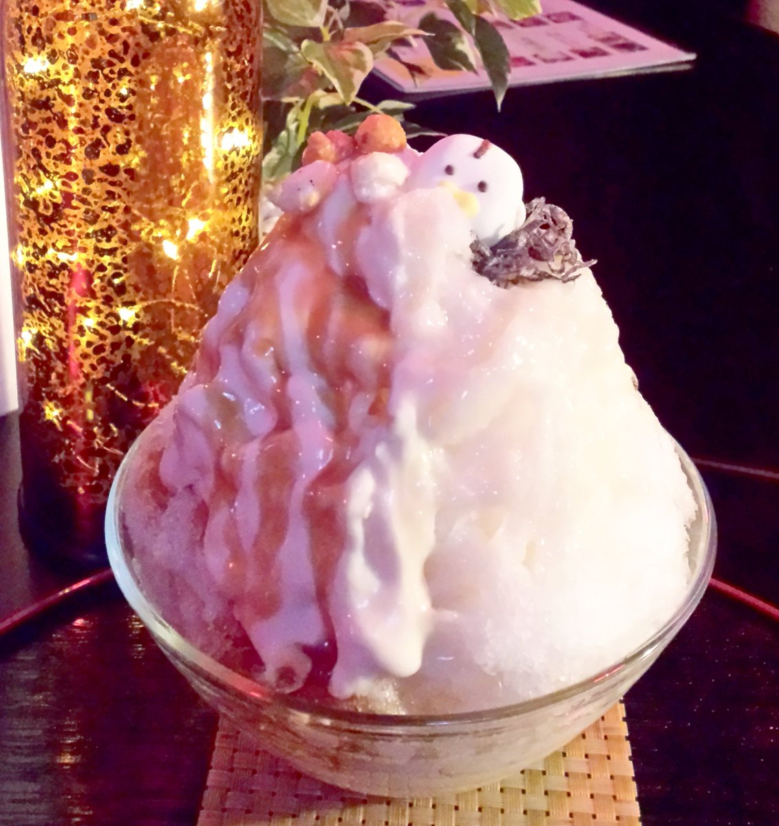 Tiare Tahiti در توییتر 夜はbarだけど かき氷も食べれちゃう Valentine限定のチョコも食べてきたよー 苦手な甘系チョコだけど レモンが利いてるチョコだから後味爽やか 全然おいしかった フリーキー フリーキーシブヤ Freakyshibuya かき氷 Shavedice