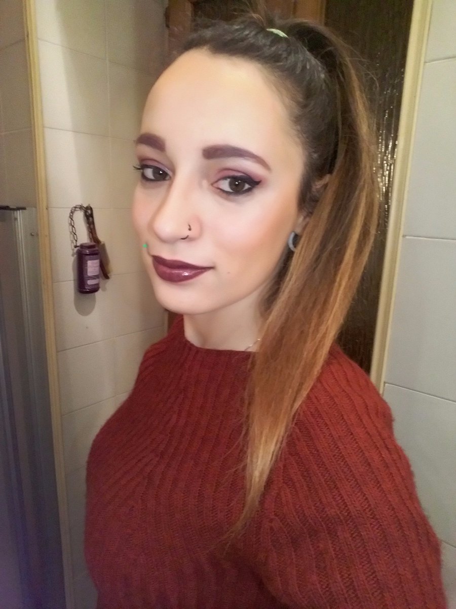 craychannel91's tweet photo. Follow me in my youtube channel.visit my page.
#makeup #eyes #MakeupAddict # #youtube #tutorial https://t.co/oD62j5RNHW
