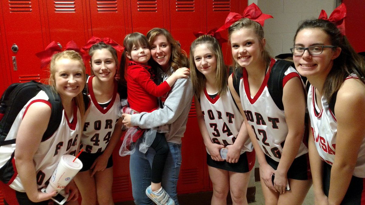 Mrs.Thomas tweet media