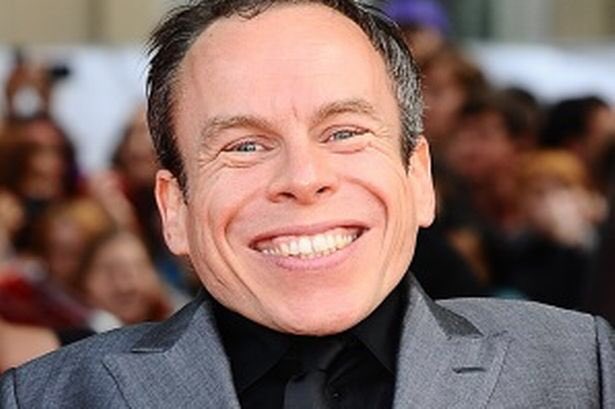Happy birthday to the amazing Warwick Davis! hope to see you at this year! :D 