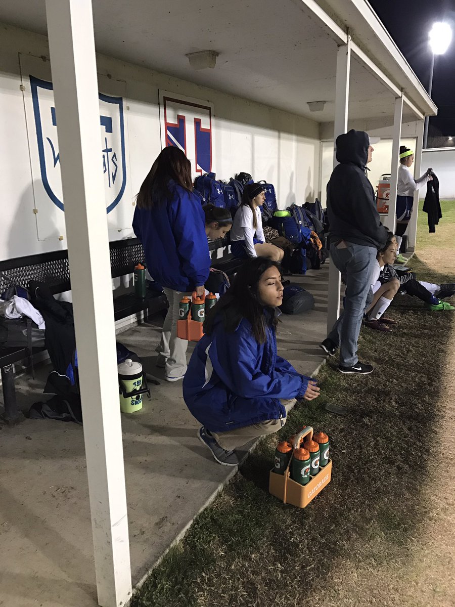 thssportsmed's tweet photo. #THSATS working hard at Girls soccer https://t.co/boLwBNaoQc