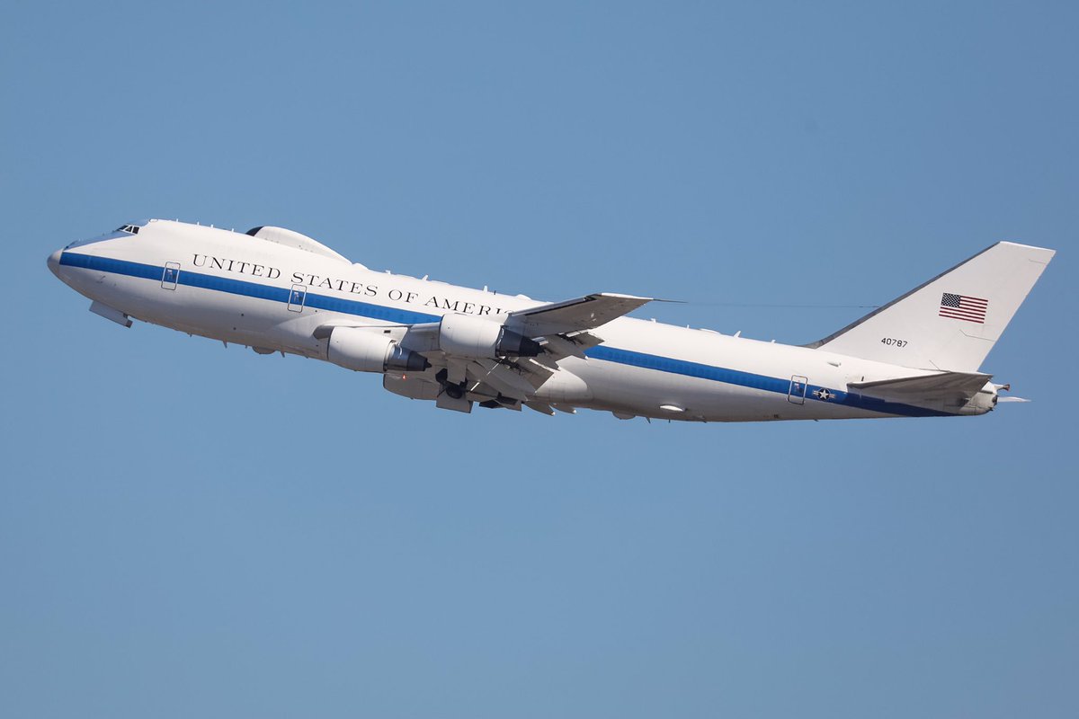 kazu_1838's tweet photo. 2017.2.4
Yokota AFB
55WG 1ACCS(E-4B・Nightwatch 74-0787） https://t.co/xRx8zjuXoy