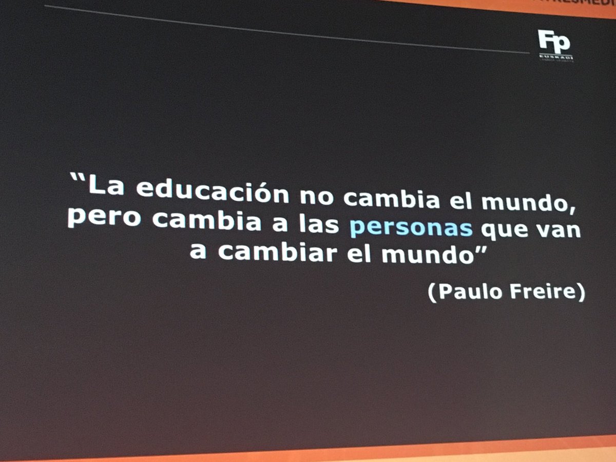 Luisdsma's tweet photo. @jarevalo_FP Lo más importante son los docentes y su implicación, sin ellos las ideas no se pueden poner en marcha. #GrandesProfes https://t.co/7zGwMIkHBB