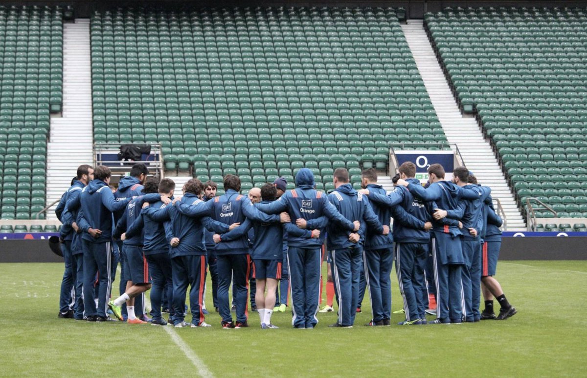 BernardLaporte_'s tweet photo. Bonjour à tous, en ce jour d'Angleterre - France, tous derrière les bleus !! #SoutiensLeXV https://t.co/hnijlHuJSa
