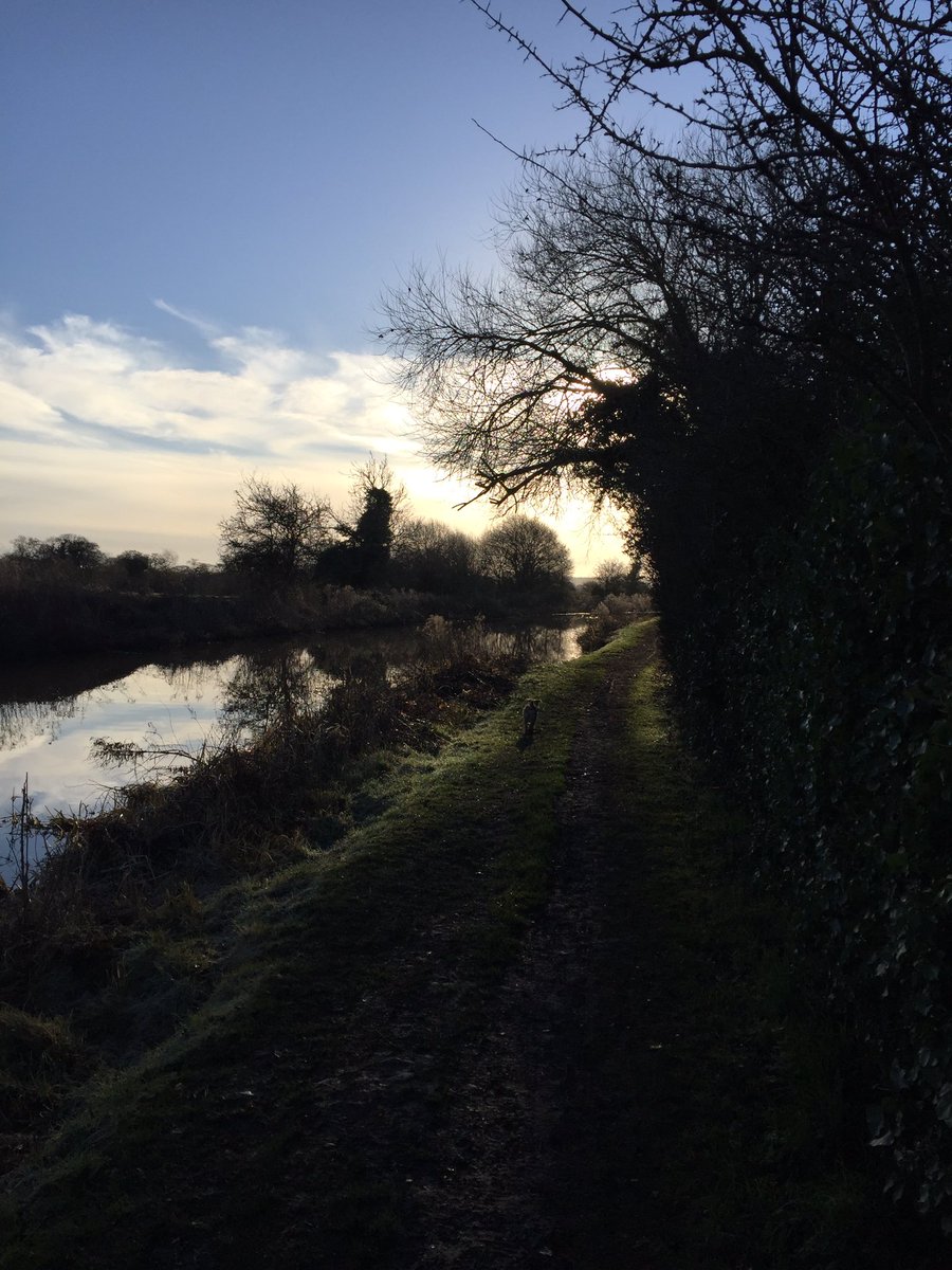 GarrattSally's tweet photo. Great morning to clock up @DofE miles for @Novuschange Diamond challenge https://t.co/w6oOT4Kmyj