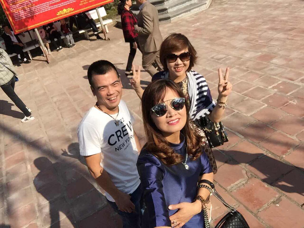 HinH9's tweet photo. Chuyện giờ mới kể😜😜😜 https://t.co/A4OG04llg6