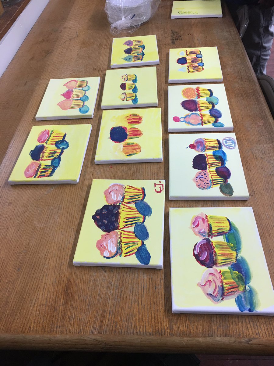 MeganFaiFai's tweet photo. Did a paint night with the teens at church. That was fun 😁 they were good company. #PaintNSip #JustIcedTea☝🏾#EBC #EbcConnects https://t.co/ud8hEZ1KZy